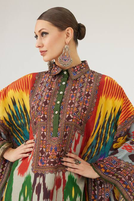 Rajdeep Ranawat Multi Color Silk Collared Gudiya Abstract Print Kaftan at Aza Fashions Rajdeep Ranawat_Multi Color Silk Collared Gudiya Abstract Print Kaftan_at_Aza_Fashions