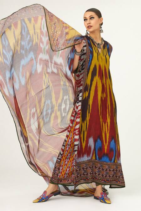 Rajdeep Ranawat Multi Color Kota Doria Behroom Geometric Print Dupatta at Aza Fashions Rajdeep Ranawat_Multi Color Kota Doria Behroom Geometric Print Dupatta_at_Aza_Fashions