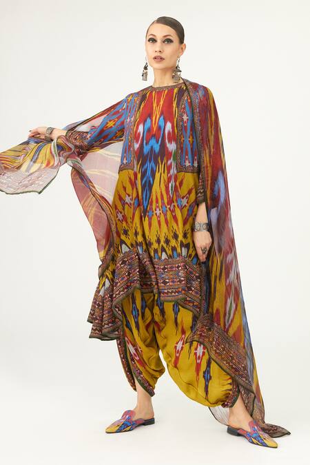 Rajdeep Ranawat_Yellow Silk Embroidery Round Neck Aamilah Asymmetric Tunic_at_Aza_Fashions