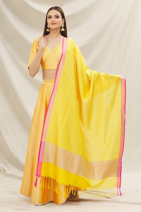Women's Multi Printed V Neck Saree lehenga Blouse with Short Sleeve