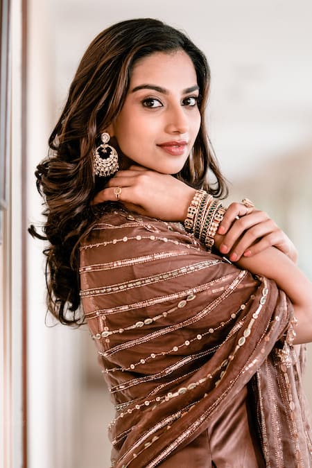 Shop Divya Aggarwal Brown Kurta And Pant Heavy Satin Dupatta Organza Rocio Embellished With Set Shop_Divya Aggarwal_Brown Kurta And Pant Heavy Satin Dupatta Organza Rocio Embellished With Set