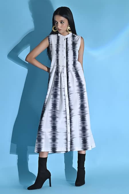 Jyoti Sachdev Iyer_White Cotton Bandeau Neck Abstract Print Pintuck Dress _at_Aza_Fashions