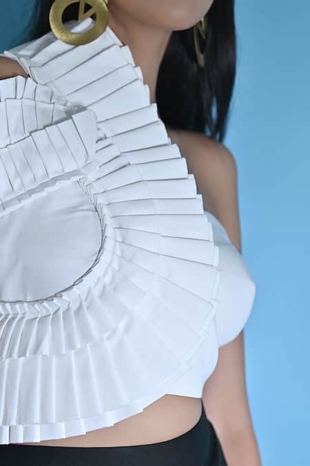 Jyoti Sachdev Iyer_White Cotton Asymmetric Pleated Structured Top And Flared Trousers Set _at_Aza_Fashions