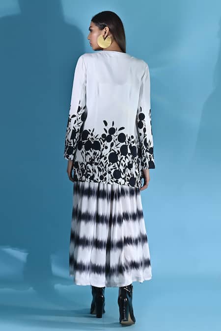 Jyoti Sachdev Iyer_White Bamboo, Cotton Embroidery Open Neck, Floral Print Jacket And Trouser Set _Online_at_Aza_Fashions