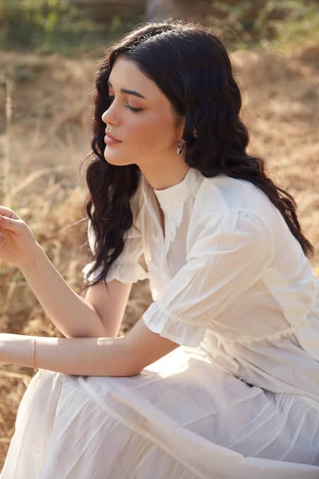 Palak Khandelwal White Cotton Bandeau Neck Tiered Dress Online at Aza Fashions Palak Khandelwal_White Cotton Bandeau Neck Tiered Dress _Online_at_Aza_Fashions