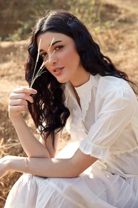 Buy Palak Khandelwal White Cotton Bandeau Neck Tiered Dress Online at Aza Fashions Buy_Palak Khandelwal_White Cotton Bandeau Neck Tiered Dress _Online_at_Aza_Fashions