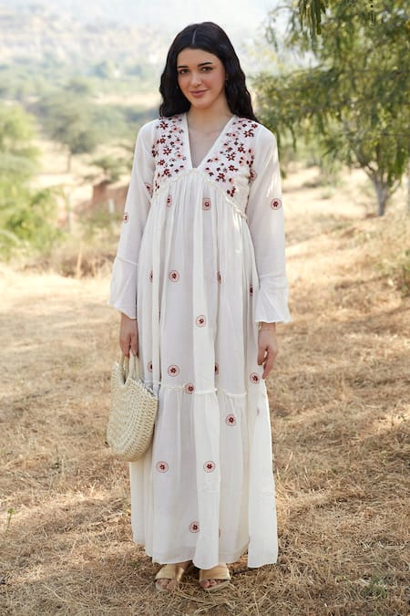 Shop_Palak Khandelwal_Ivory Cotton, Silk Embroidery V-neck Floral Dress _Online_at_Aza_Fashions