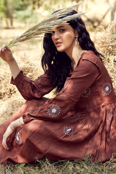 Palak Khandelwal_Brown Cotton, Silk Embroidery Round Neck Floral Tiered Dress _Online_at_Aza_Fashions