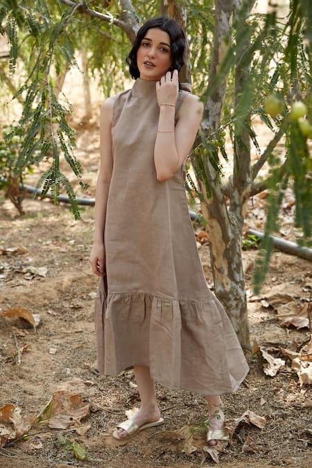Shop Palak Khandelwal Brown Linen Bows Halter Neck Tiered Dress Online at Aza Fashions Shop_Palak Khandelwal_Brown Linen Bows Halter Neck Tiered Dress _Online_at_Aza_Fashions