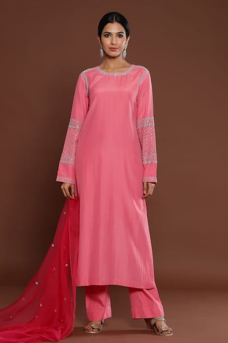 Palak Khandelwal Pink Chanderi, Organza Cut Work, Embroidery Round Sleeve Cutdana Kurta Pant Set Online at Aza Fashions Palak Khandelwal_Pink Chanderi, Organza Cut Work, Embroidery Round Sleeve Cutdana Kurta Pant Set _Online_at_Aza_Fashions