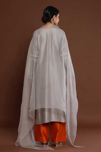 Shop Palak Khandelwal Grey Chanderi, Organza Cut Work, Pearls Round Cutdana Embroidered Kurta Pant Set at Aza Fashions Shop_Palak Khandelwal_Grey Chanderi, Organza Cut Work, Pearls Round Cutdana Embroidered Kurta Pant Set _at_Aza_Fashions