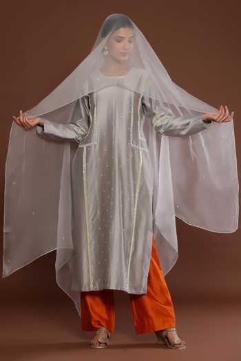 Buy Palak Khandelwal Grey Chanderi, Organza Cut Work, Pearls Round Cutdana Embroidered Kurta Pant Set Online at Aza Fashions Buy_Palak Khandelwal_Grey Chanderi, Organza Cut Work, Pearls Round Cutdana Embroidered Kurta Pant Set _Online_at_Aza_Fashions