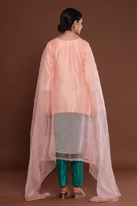Shop Palak Khandelwal Peach Chanderi, Organza Pearls, Stones Round Embroidered Straight Kurta Pant Set at Aza Fashions Shop_Palak Khandelwal_Peach Chanderi, Organza Pearls, Stones Round Embroidered Straight Kurta Pant Set _at_Aza_Fashions