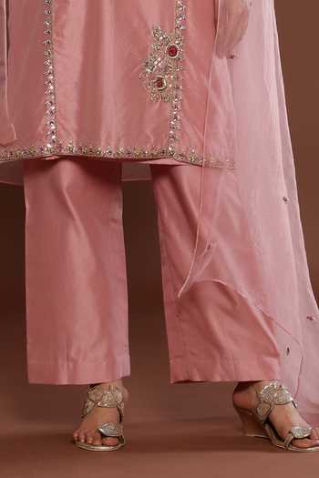 Palak Khandelwal Pink Chanderi, Organza Embroidery Round Neck Resham Kurta Pant Set Online at Aza Fashions Palak Khandelwal_Pink Chanderi, Organza Embroidery Round Neck Resham Kurta Pant Set _Online_at_Aza_Fashions