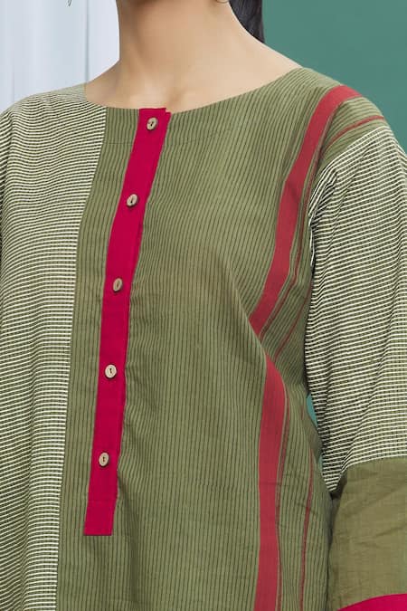 Shop Banana Labs Green Cotton Geometric Round Printed Kurta And Palazzo Set Online at Aza Fashions Shop_Banana Labs_Green Cotton Geometric Round Printed Kurta And Palazzo Set _Online_at_Aza_Fashions