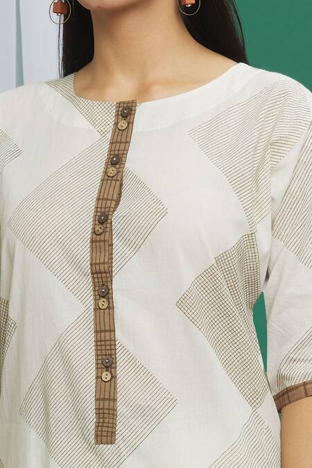 Shop_Banana Labs_White Cotton Pom-poms Round Neck Geometric Print Kurta Palazzo Set _Online_at_Aza_Fashions