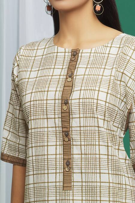 Banana Labs_Multi Color Cotton Embroidery Round Neck Printed Kurta And Palazzo Set _at_Aza_Fashions