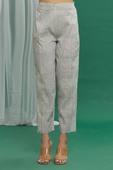 Banana Labs_Black Cotton Tassels Round Neck Hand Block Print Kurta Set _at_Aza_Fashions