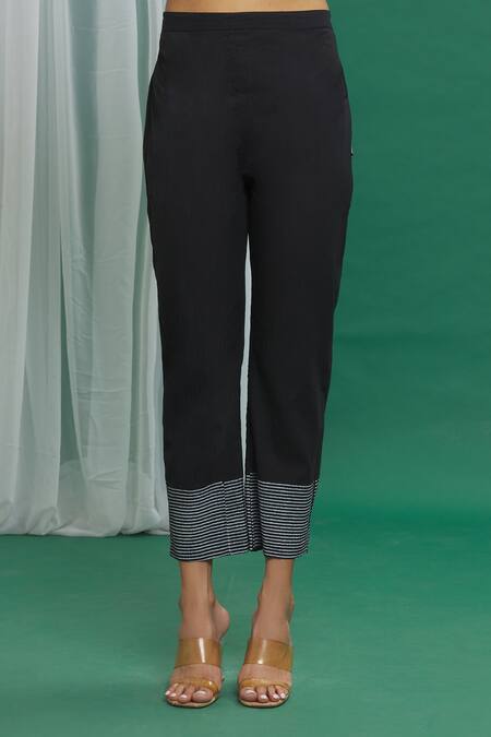 Banana Labs Black Cotton Tassels Round Neck Stripe Printed Kurta Pant Set at Aza Fashions Banana Labs_Black Cotton Tassels Round Neck Stripe Printed Kurta Pant Set _at_Aza_Fashions