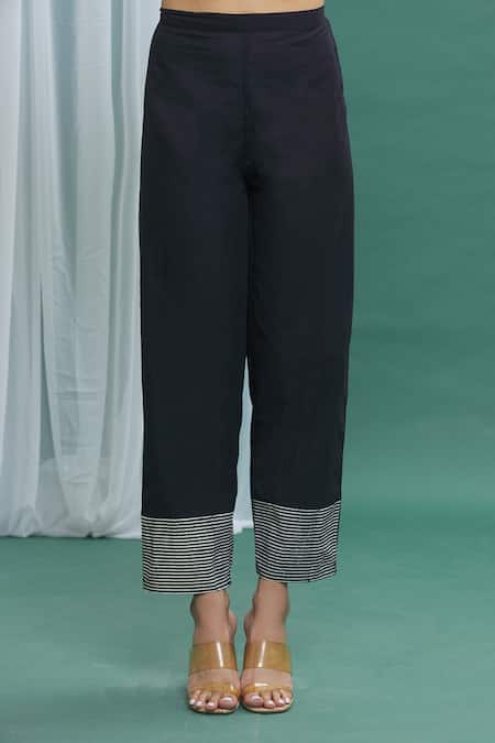 Banana Labs_Black Cotton Geometric Round Straight Kurta And Pant Set _at_Aza_Fashions