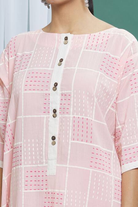Banana Labs Pink Cotton Checkered, Striped Round Hand Printed Kurta Set at Aza Fashions Banana Labs_Pink Cotton Checkered, Striped Round Hand Printed Kurta Set _at_Aza_Fashions