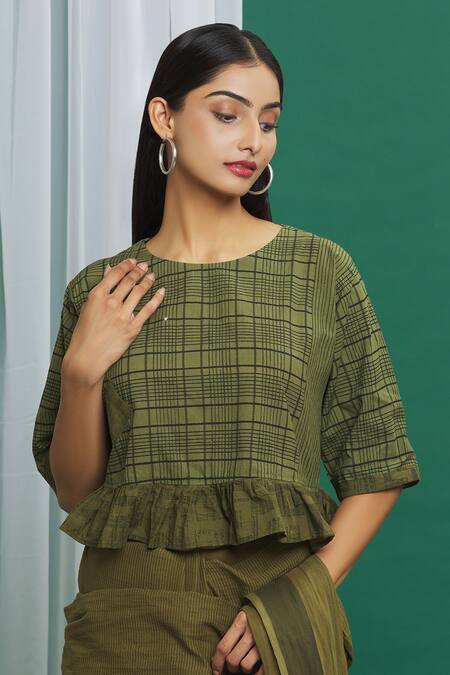 Banana Labs_Green Cotton Printed Hand Block Round Crop Top_Online_at_Aza_Fashions