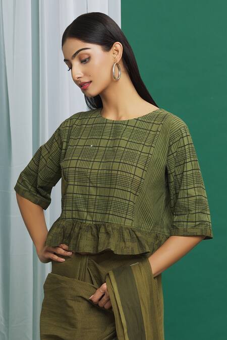Buy_Banana Labs_Green Cotton Printed Hand Block Round Crop Top_Online_at_Aza_Fashions