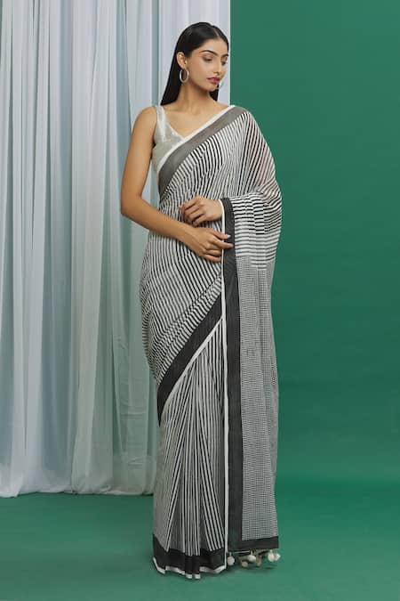 Buy White Sarees for Women by RUUPREKHA Online | Ajio.com