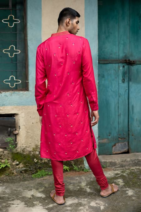 Shop Punit Balana Red Chanderi Silk Embroidery Resham Kurta With Churidar at Aza Fashions Shop_Punit Balana_Red Chanderi Silk Embroidery Resham Kurta With Churidar _at_Aza_Fashions