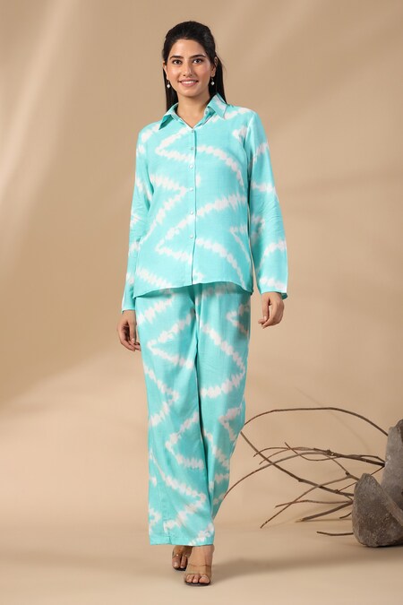 BAIRAAS Blue Muslin Printed Stripe Shirt Collar Pattern And Pant Set