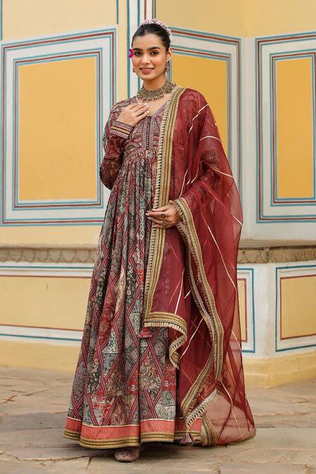 Bairaas_Maroon Anarkali Muslin Printed Persian Art V Neck With Dupatta_at_Aza_Fashions