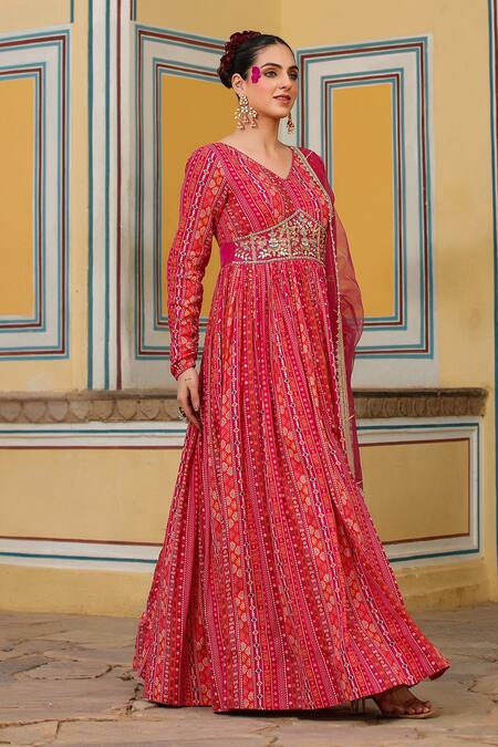 Bairaas_Red Anarkali Mul Cotton Printed Geometric V Neck With Dupatta_at_Aza_Fashions