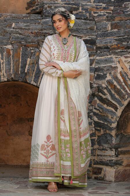 Shop_Bairaas_Green Mul Cotton Printed Block Blunt V Neck Hand Anarkali With Dupatta_Online_at_Aza_Fashions
