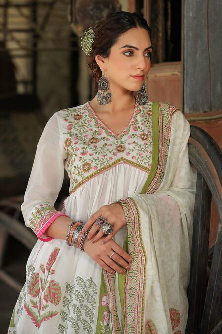 Shop_Bairaas_Green Mul Cotton Printed Block V Neck Flower Anarkali Sharara Set_Online_at_Aza_Fashions