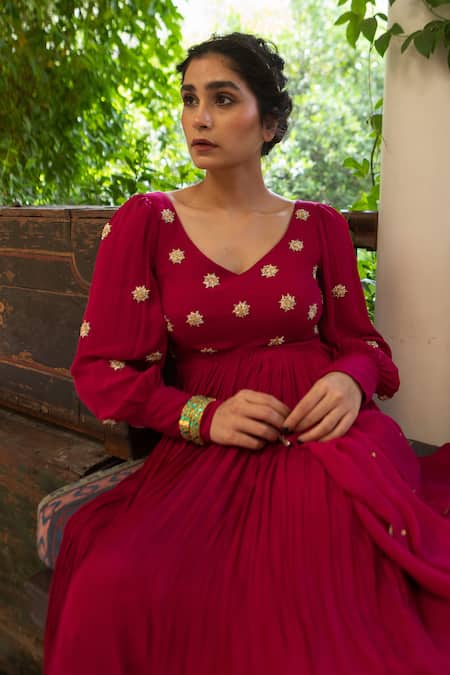 EASE_Magenta Crepe, Viscose Embroidery Flower Butti Yoke Anarkali With Dupatta _at_Aza_Fashions