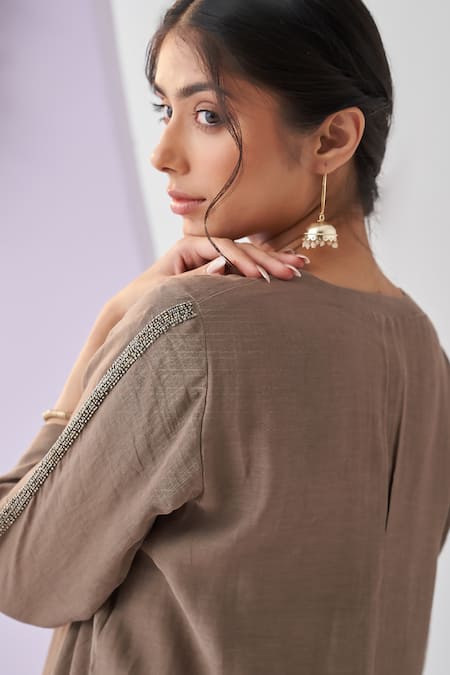 Buy_Shipraa Grover_Brown Chanderi, Muslin Beads Round Bhoomi Placement Embroidered Kurta And Pant Set _Online_at_Aza_Fashions