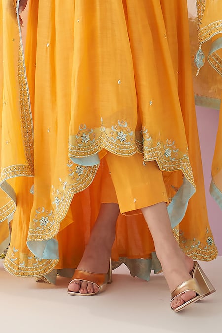 Shipraa Grover_Yellow Chanderi, Cotton Pearls, Sequins, Metallic Mukhi Embroidered Anarkali Set _Online_at_Aza_Fashions