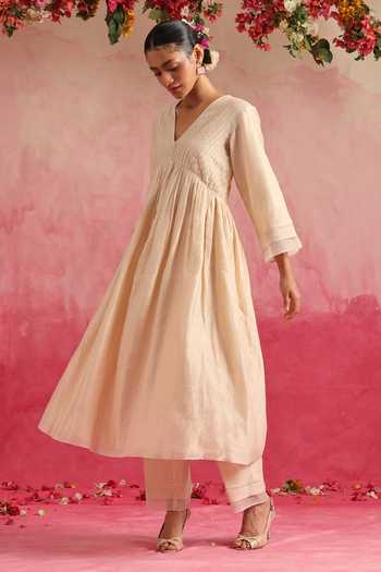 Weaver Story_Off White Chanderi Silk, Organza Embroidery, Lace, Mogra Pintuck Anarkali Set _Online_at_Aza_Fashions