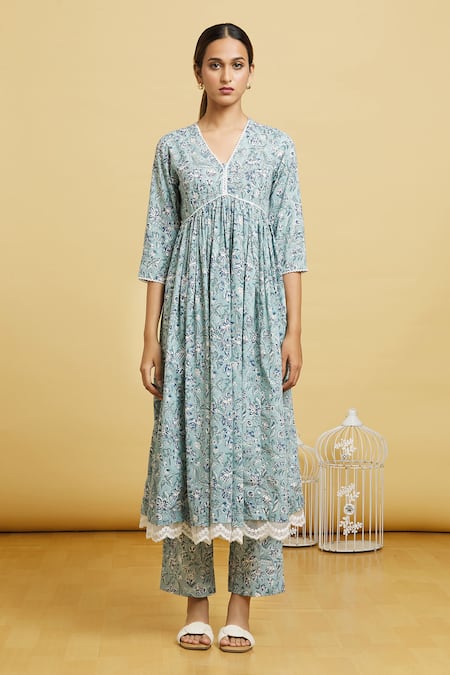 Naintara Bajaj Blue Cotton, Kota Doria Lace V-neck Handblock Floral Anarkali Pant Set Online at Aza Fashions Naintara Bajaj_Blue Cotton, Kota Doria Lace V-neck Handblock Floral Anarkali Pant Set _Online_at_Aza_Fashions