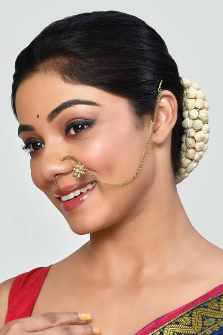 Nayaab by Aleezeh Gold Plated Pearl Carved Nose Ring With Chain