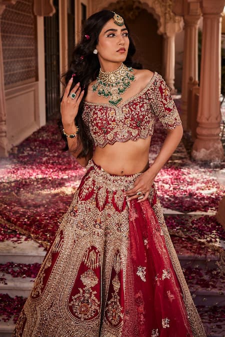 packing for an indian wedding | The Luxe Report