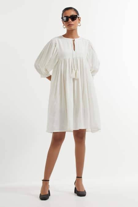 THE INDIAN CAUSE Silk Front Tie Dress 