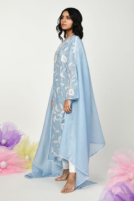 Buy_Komal Shah_Blue Chanderi Lace, Embroidery Round Neck Jaal Chaav Thread Work Kurta Set _Online_at_Aza_Fashions