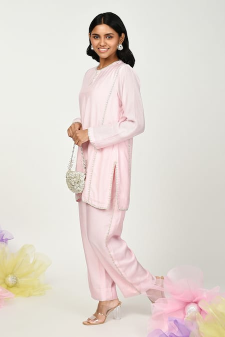 Shop_Komal Shah_Pink Silk Embroidery Keyhole Neck Hira Chaav Long Top And Pant Set _Online_at_Aza_Fashions
