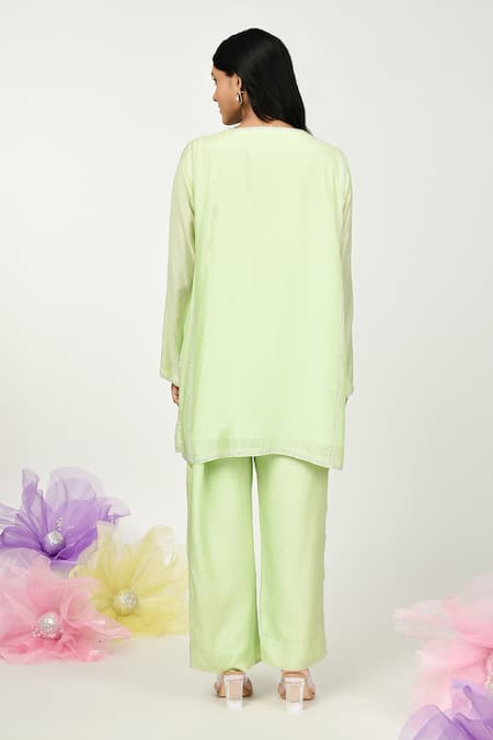 Shop Komal Shah Green Silk Embroidery Keyhole Neck Hira Chaav Neckline Top And Pant Set at Aza Fashions Shop_Komal Shah_Green Silk Embroidery Keyhole Neck Hira Chaav Neckline Top And Pant Set _at_Aza_Fashions