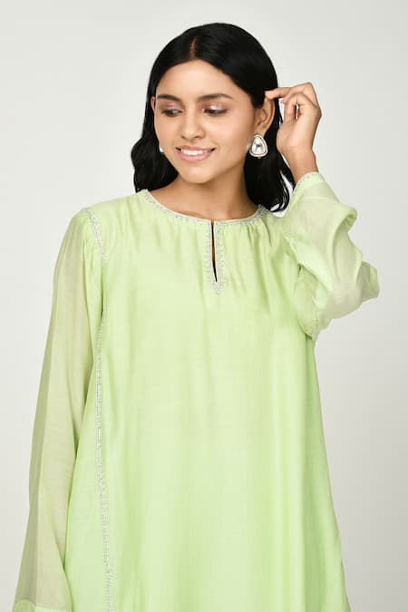 Komal Shah Green Silk Embroidery Keyhole Neck Hira Chaav Neckline Top And Pant Set Online at Aza Fashions Komal Shah_Green Silk Embroidery Keyhole Neck Hira Chaav Neckline Top And Pant Set _Online_at_Aza_Fashions