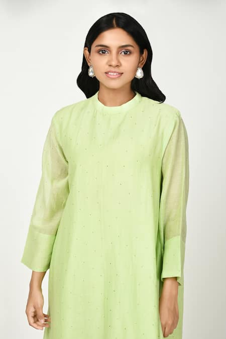 Komal Shah Green Chanderi, Silk Embroidery Round Neck Chaav Kurta And Pant Set Online at Aza Fashions Komal Shah_Green Chanderi, Silk Embroidery Round Neck Chaav Kurta And Pant Set _Online_at_Aza_Fashions