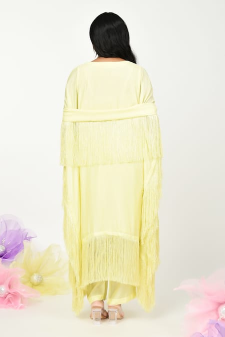 Shop Komal Shah Yellow Silk Lace V-neck Summer Embellished Kaftan Set at Aza Fashions Shop_Komal Shah_Yellow Silk Lace V-neck Summer Embellished Kaftan Set _at_Aza_Fashions