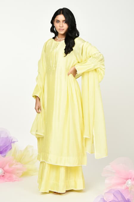 Buy_Komal Shah_Yellow Chanderi Lace, Embroidery Round Neck Dot Kurta Sharara Set _Online_at_Aza_Fashions
