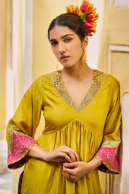 Rajiramniq Yellow Crepe Placement Hand Embroidery Dori V Neck Bell Sleeve Anarkali Set Online at Aza Fashions Rajiramniq_Yellow Crepe Placement Hand Embroidery Dori V Neck Bell Sleeve Anarkali Set _Online_at_Aza_Fashions